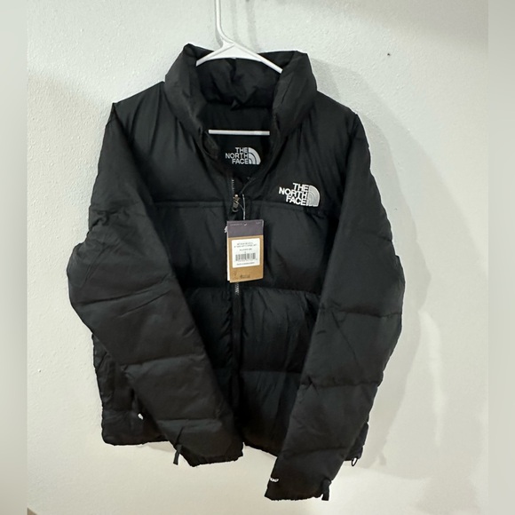 The North Face 1996 Retro Nuptse 700 Fill Packable Jacket
Black BRAND NEW - Picture 4 of 7